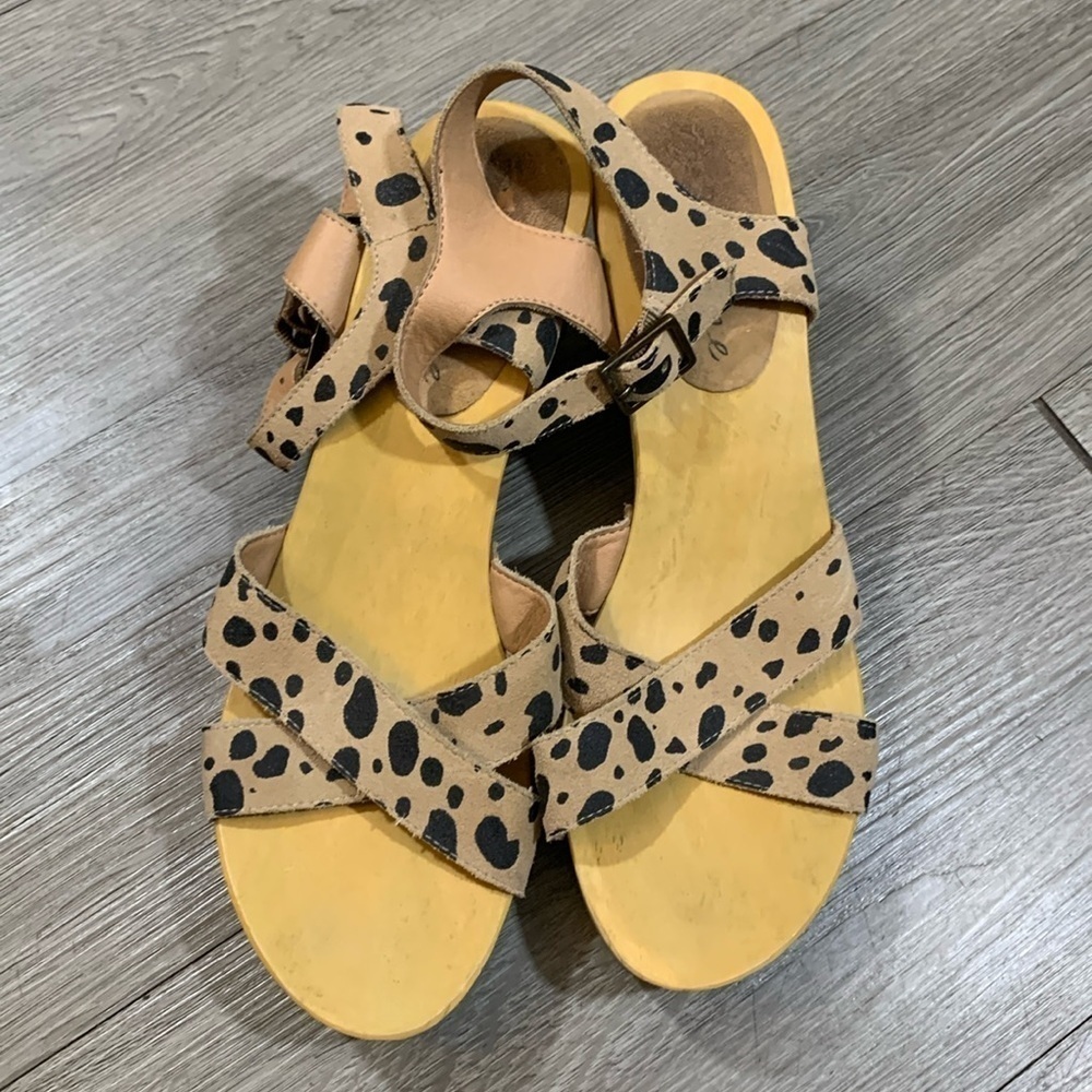 Matisse Animal Print Leather “Jump in” Wood Heel Clogs/Sandals size 9 - Picture 2 of 12